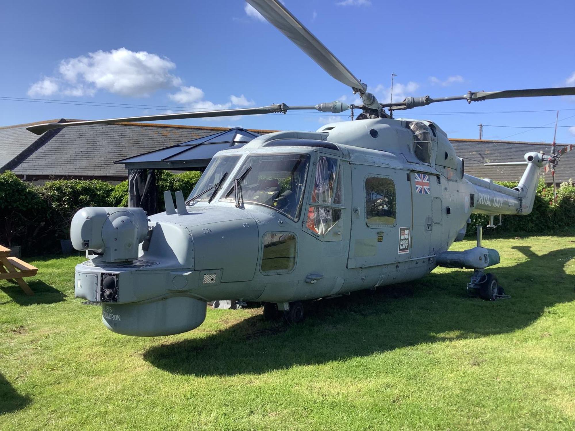 Haelarcher Helicopter Glamping Гелстон Екстер'єр фото