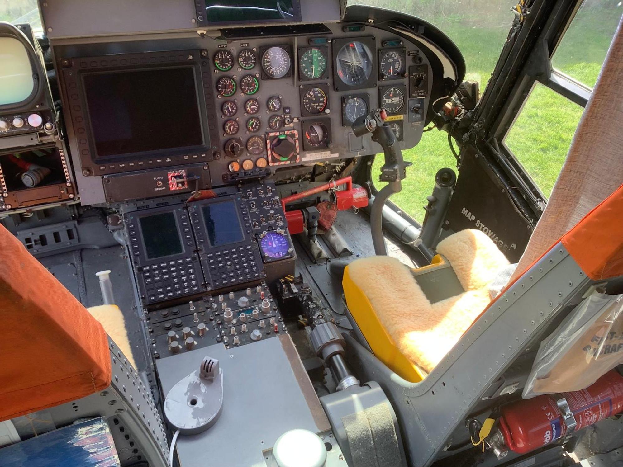 Haelarcher Helicopter Glamping Гелстон Екстер'єр фото